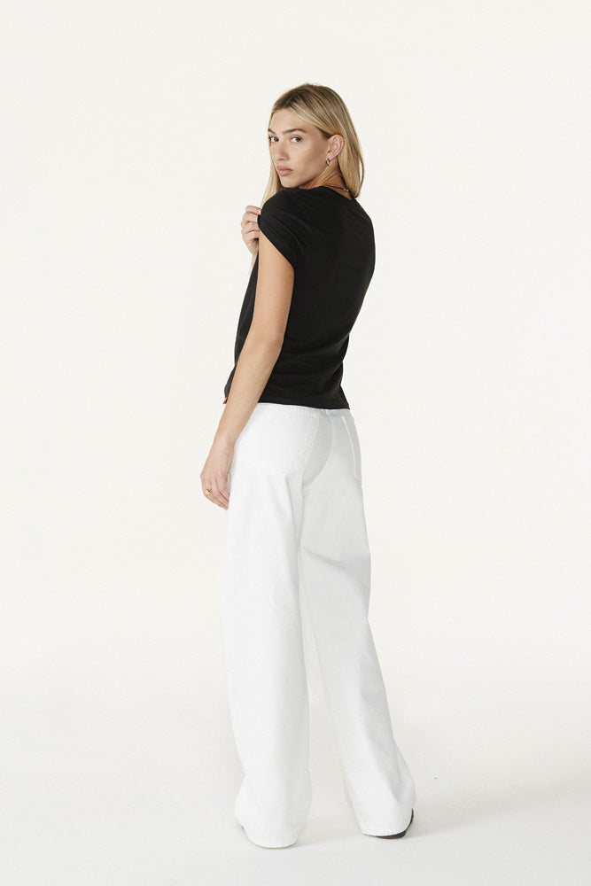 WOMEN'S ARCADIA TEE - Sportiqe Apparel