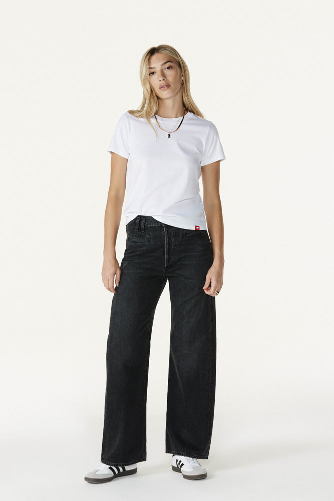 WOMEN'S ARCADIA TEE - Sportiqe Apparel