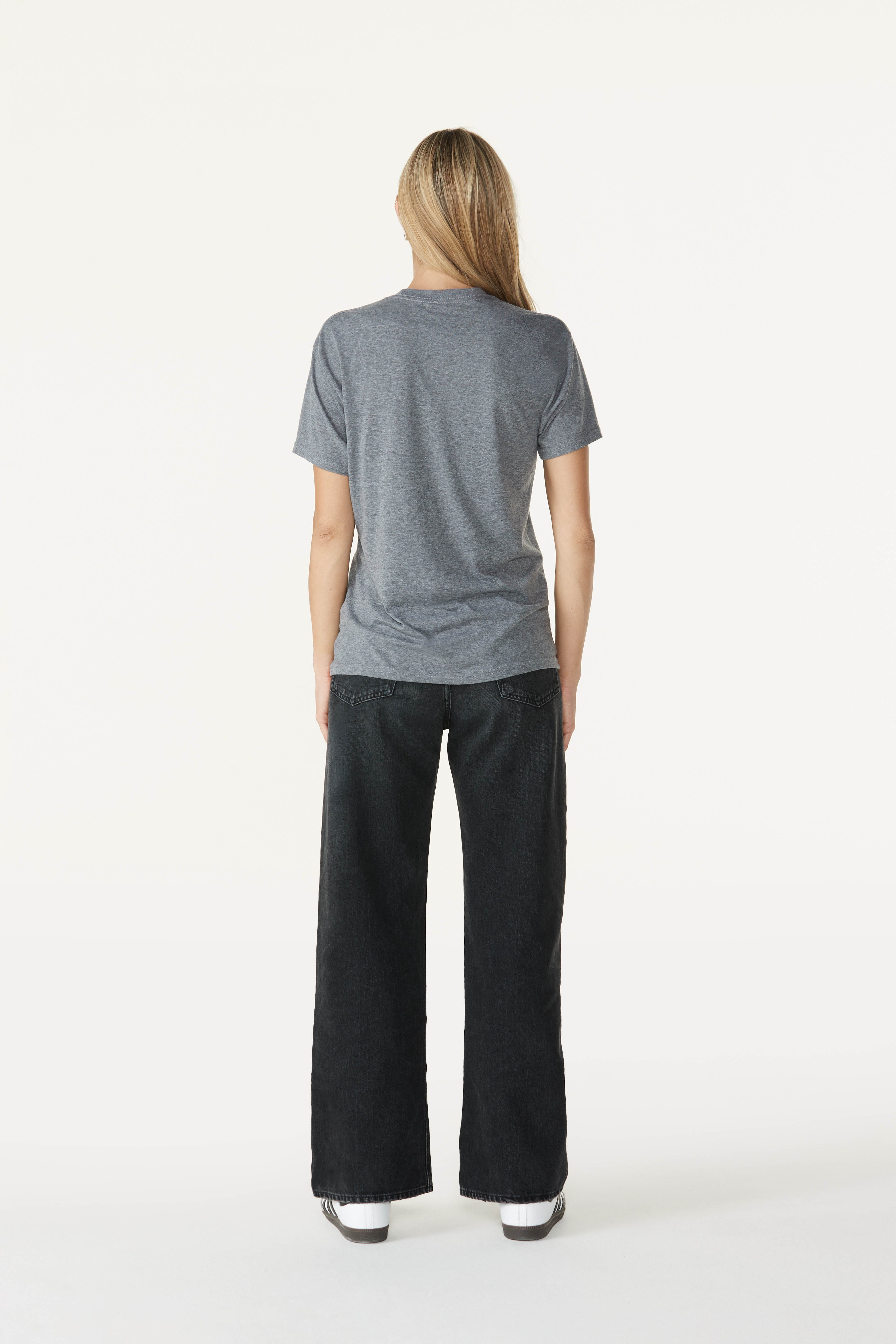 SPORTIQE WOMEN'S PREMIUM QUALITY GRAPHIC CLASSIC COMFY TEE - Sportiqe Apparel