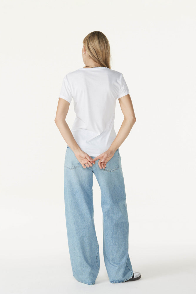 WOMEN'S PHOEBE TEE - Sportiqe Apparel