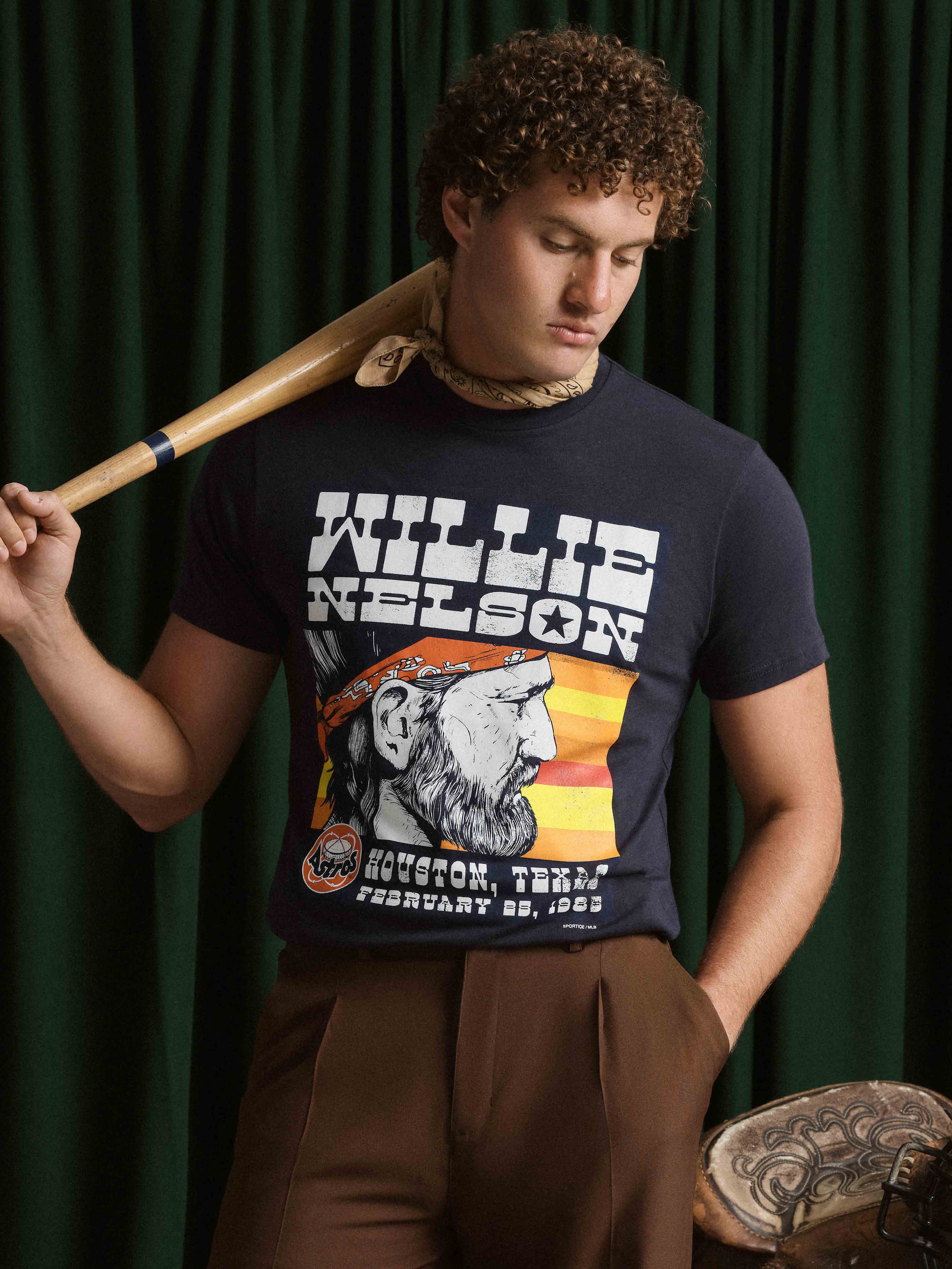 CENTER FIELD WILLIE NELSON X HOUSTON COMFY TEE - Sportiqe Apparel