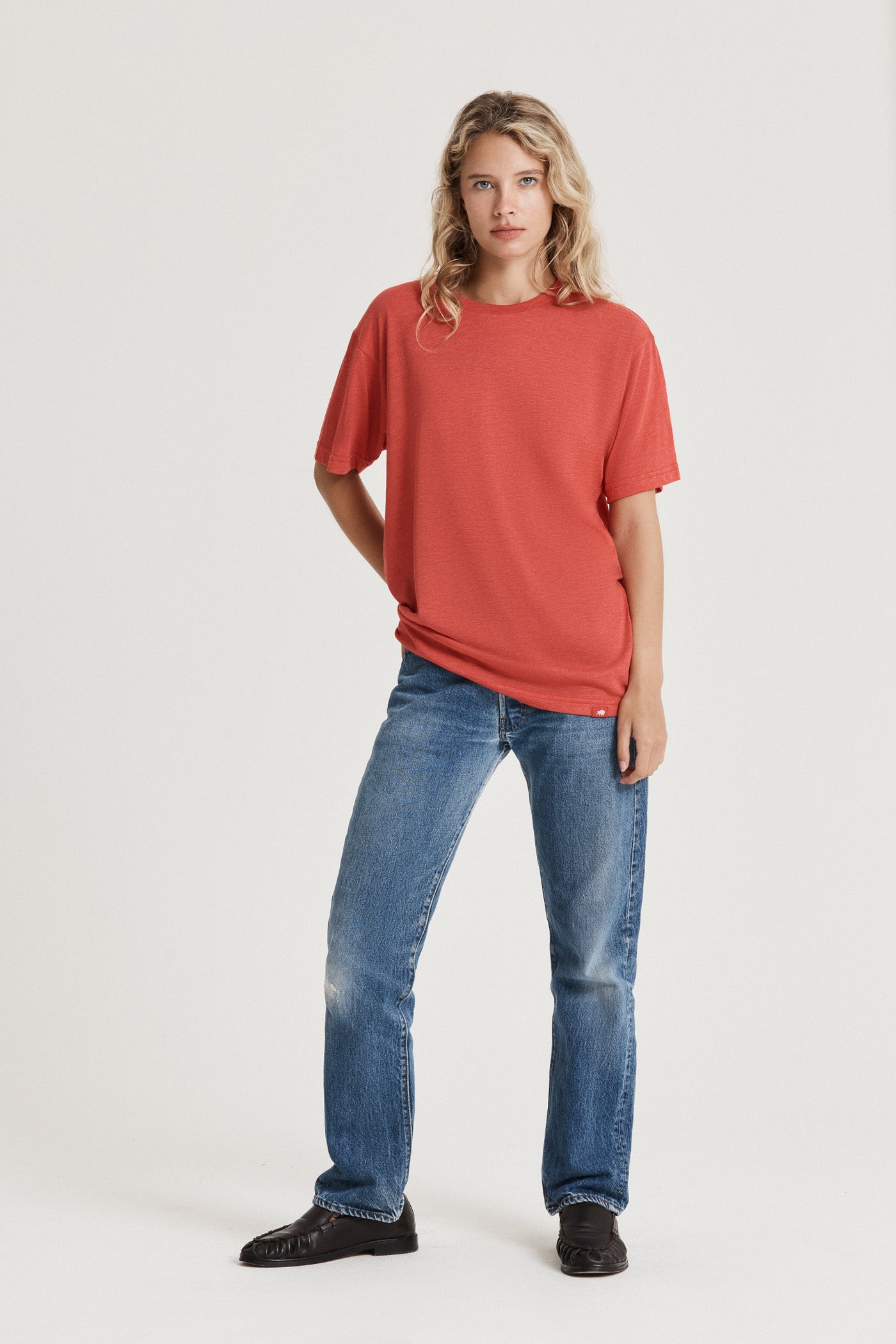 SPORTIQE WOMEN'S CLASSIC COMFY TEE