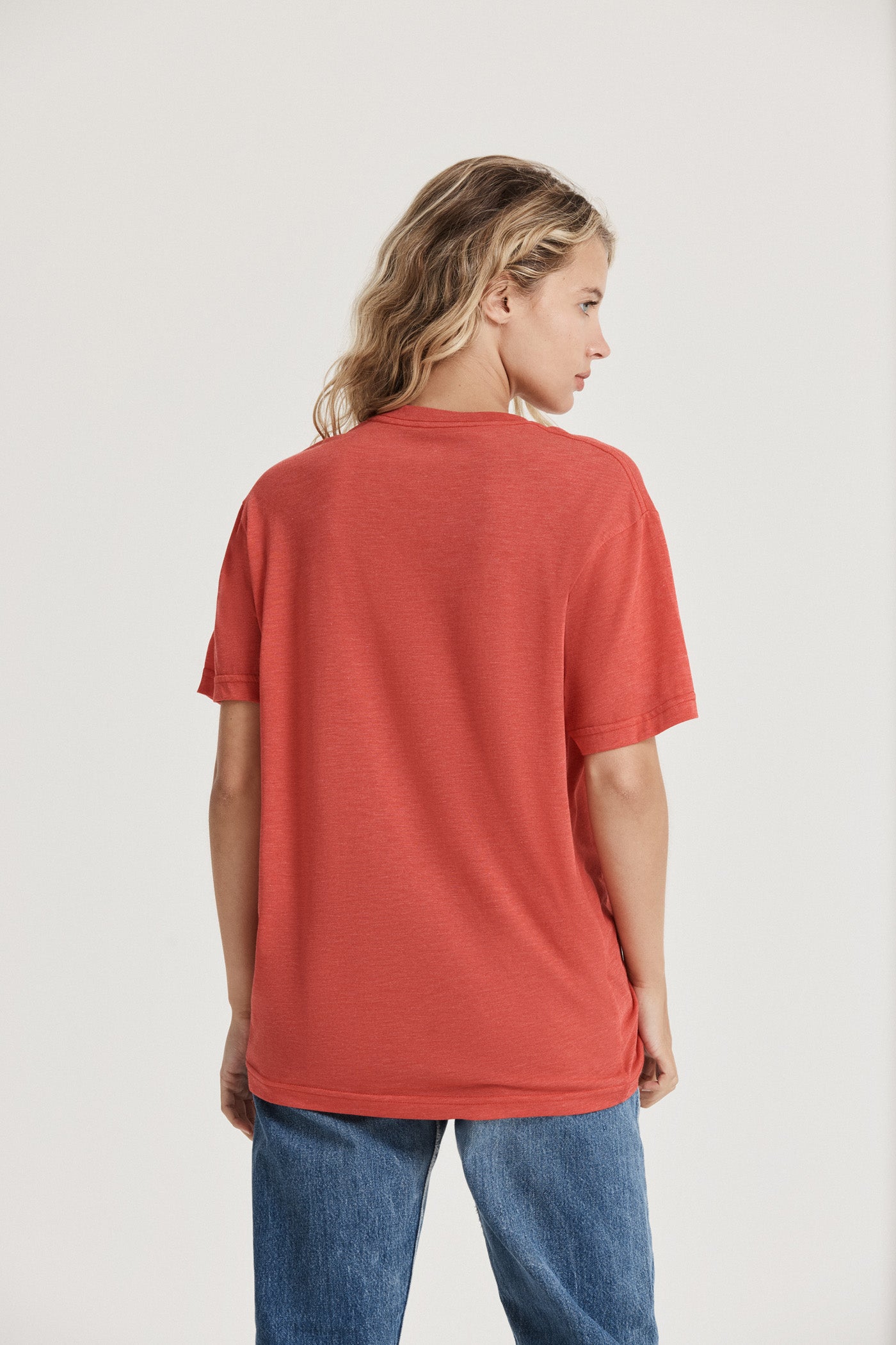 SPORTIQE WOMEN'S CLASSIC COMFY TEE