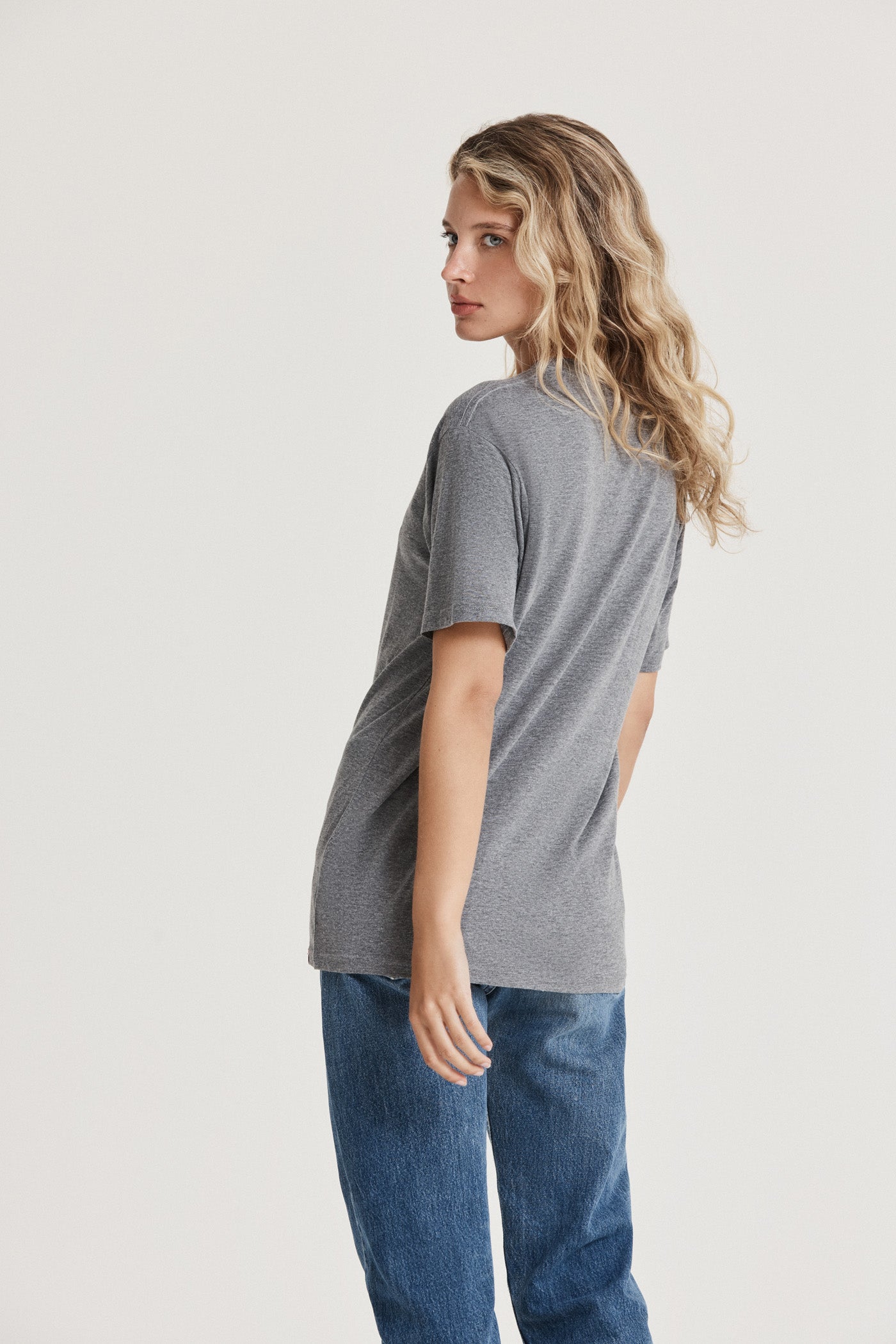 SPORTIQE WOMEN'S CLASSIC COMFY TEE