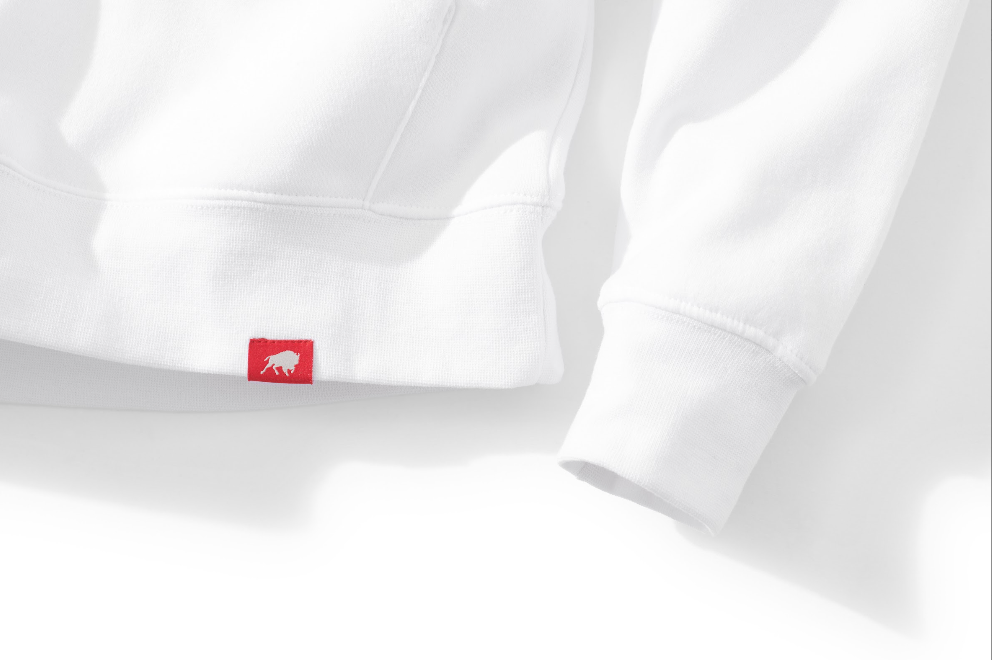 sportiqe-olsen-hoodie-cuff-detail