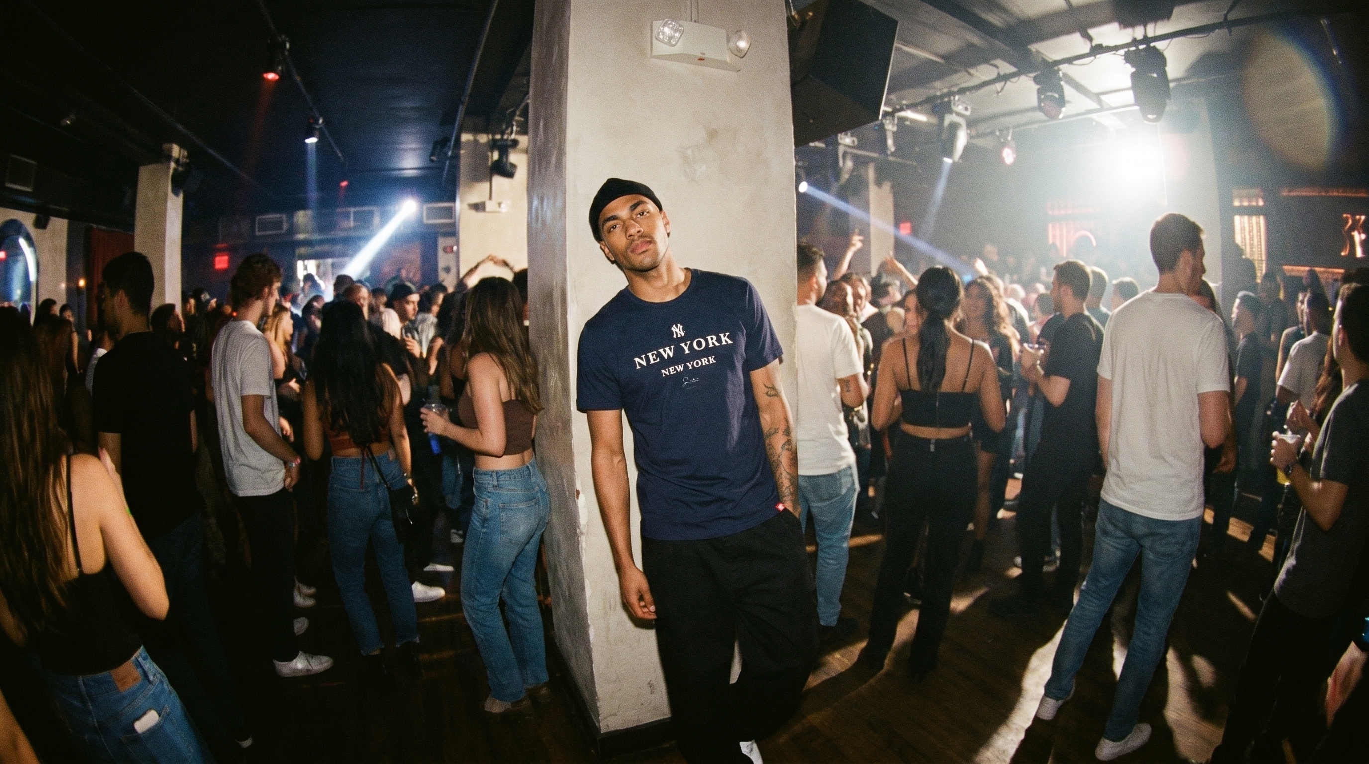 FRANK SINATRA x YANKEES MIDNIGHT NAVY DUKE TEE