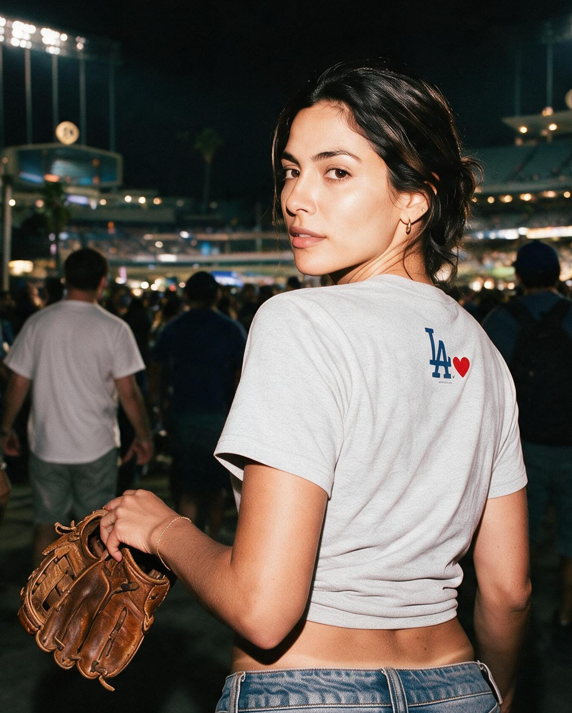 I LOVE L.A. x DODGERS DOVE DUKE TEE - Sportiqe Apparel 
