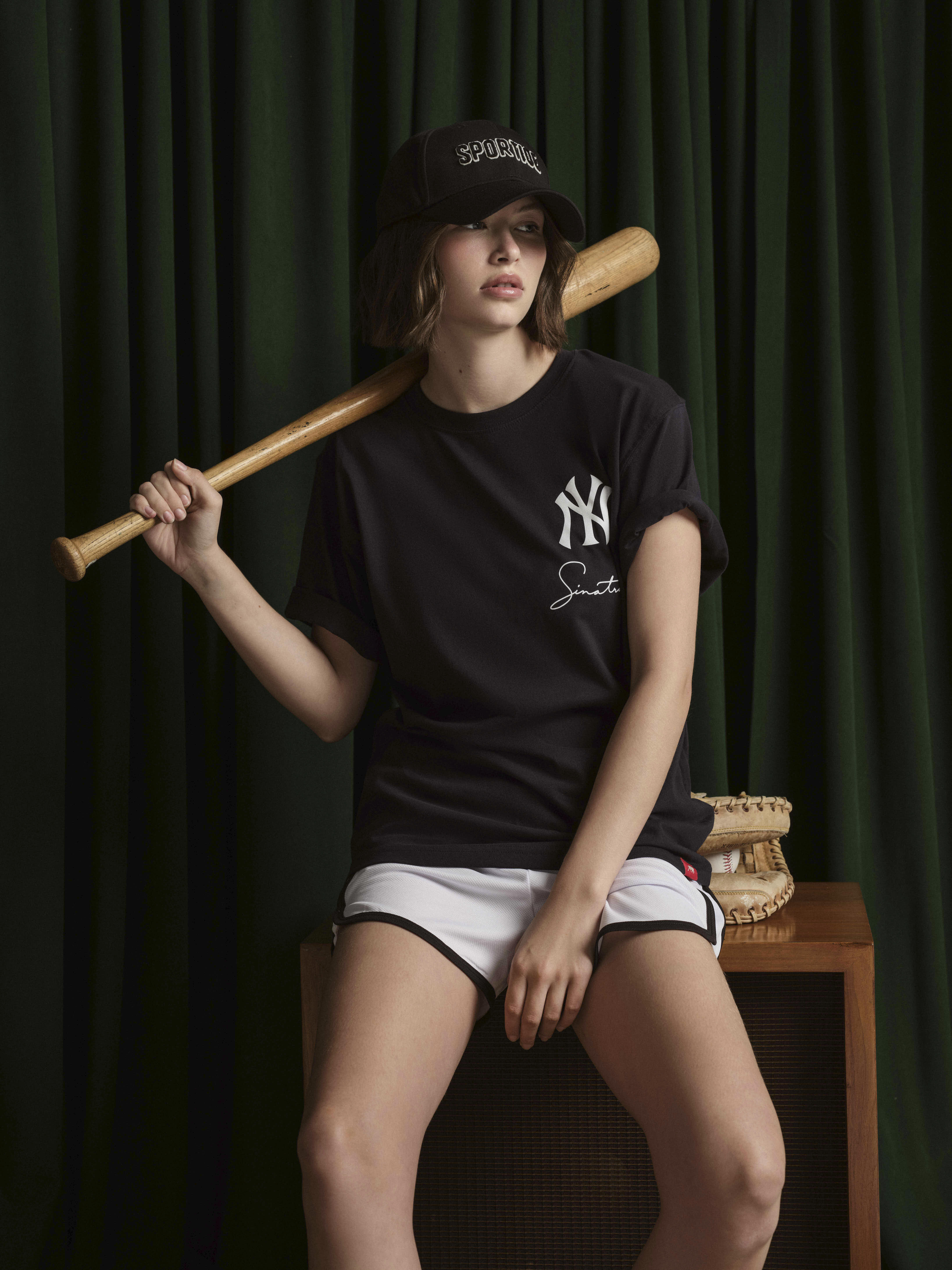 CENTER FIELD  X FRANK SINATRA TEE